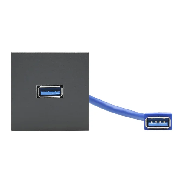 SYSWALL45 USB3 A      -> Kabelbuchse